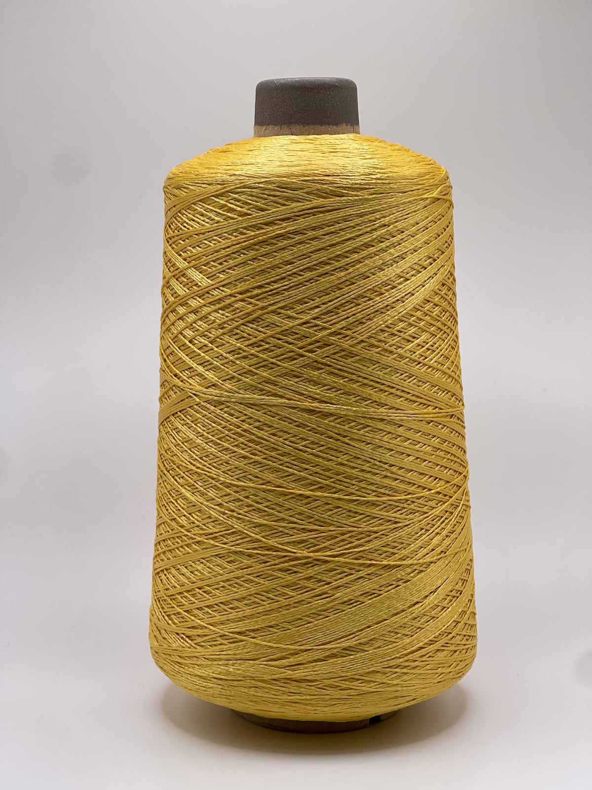Merrow Emblem Thread/Floss Color 3633 Old Gold