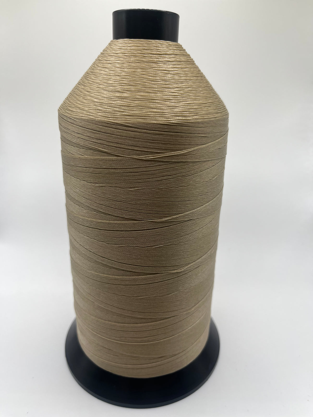 69 Tex 70 Outdoor Pro Poly Bonded 1 lb. 6000YD Color 7622U Sandstone