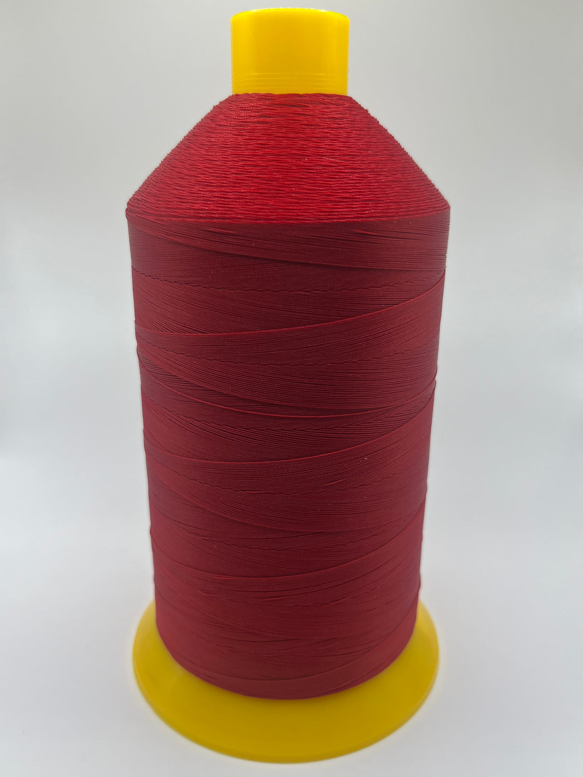 69 Tex 70 Serabond Poly Bonded 1 lb. 6000YD Color 7905U Red