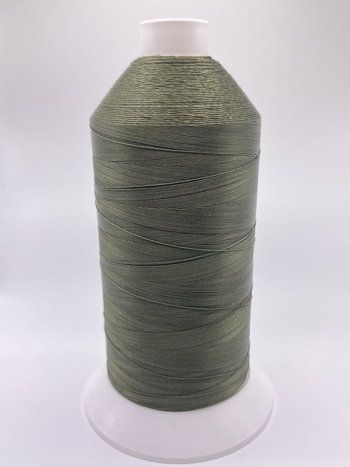 92 Tex 90 Serabond Poly Bonded 1 lb. 6000YD Color 7567U Dark Olive
